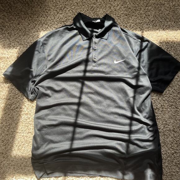NIKE DRI-FIT BLACK MEN'S POLO T-shirt Size XL Mesh 3 button - Picture 1 of 8
